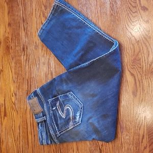 Silver brand Suki style cropped jeans